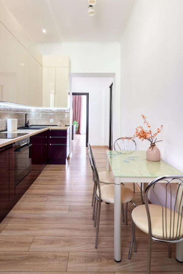 Avangard Liberty Avenue Apart Λβιβ Εξωτερικό φωτογραφία